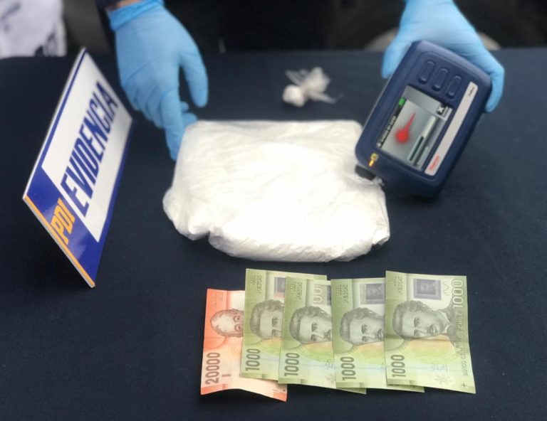 Conductor de Uber detenido con más de medio kilo de cocaína
