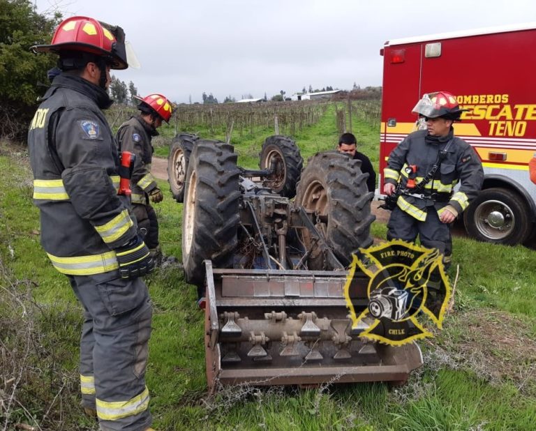 Conductora falleció tras volcamiento de tractor en Teno