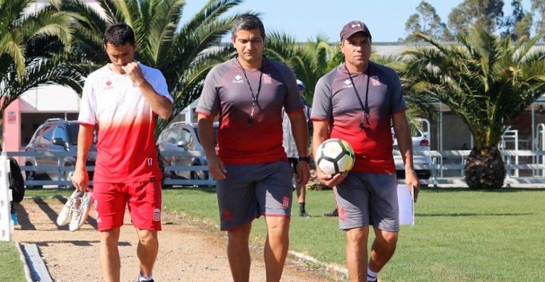 Damián Muñoz asumirá el desafío en la banca albirroja