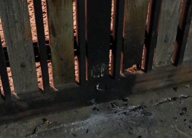 Dos detenidas por intento de incendio a casa fiscal de Prefecto de Carabineros