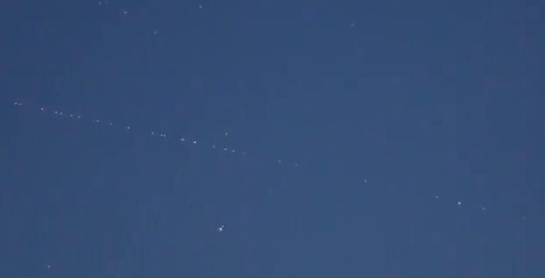 Constelación de satélites en el cielo pudo observarse desde Curicó