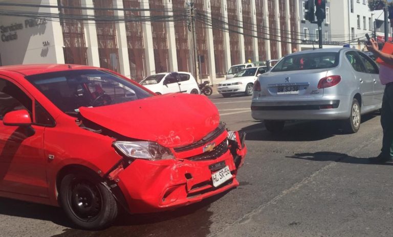 Sujeto fue detenido tras cometer robo frustrado y colisionar con auto de carabinero