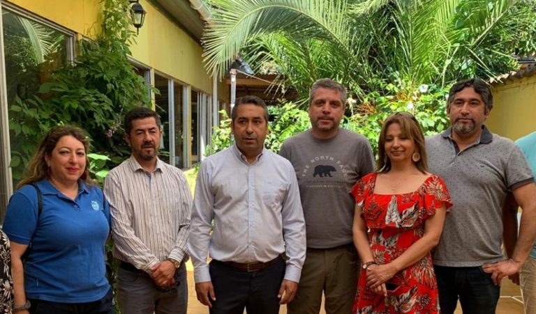 Funcionarios denunciaron que despidos masivos en el IND son represalias por apoyo al movimiento social
