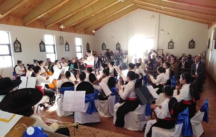 Orquesta Juvenil de Vichuquén prepara nuevo material para presentaciones veraniegas