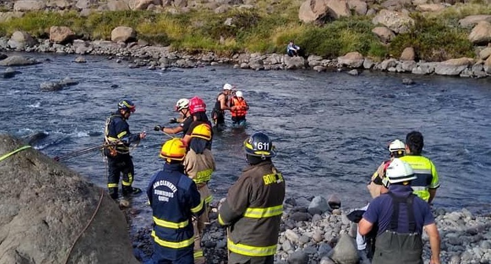Madre de menor ahogado en Río Maule culpó de su muerte a quienes abrieron compuertas