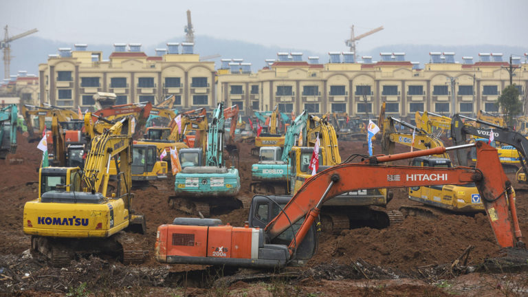Arquitecto curicano explica por qué China podrá construir un hospital en 10 días