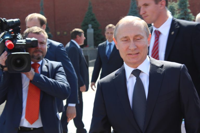Dos décadas de Putin al frente de Rusia: ¿cambio de rumbo o más de lo mismo?