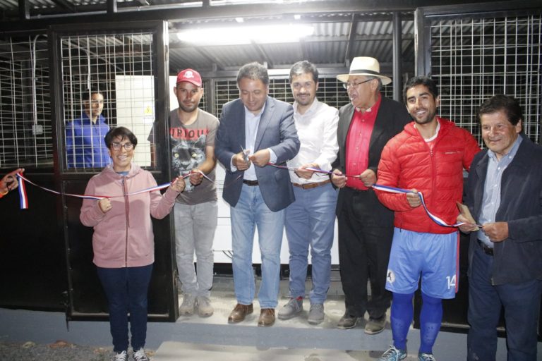 Club Deportivo Placilla inauguró nueva iluminación de su cancha