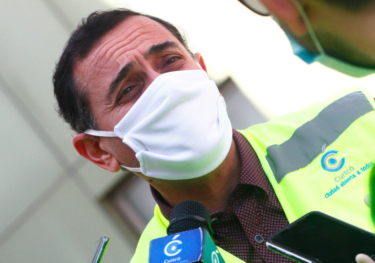 Asociación de Municipalidades se opone a vuelta al trabajo presencial de funcionarios públicos