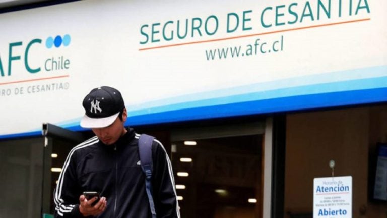Registro Civil, Banco Estado y la AFC fueron sancionados en Curicó