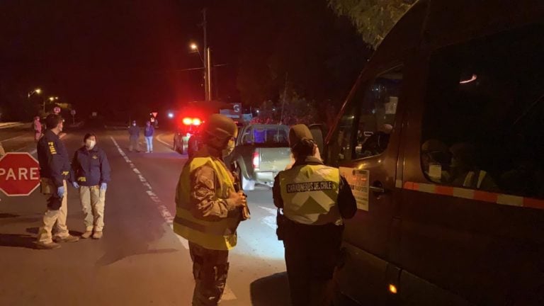 56 personas fueron detenidas durante el toque de queda: 296 vehículos fueron devueltos a hogares