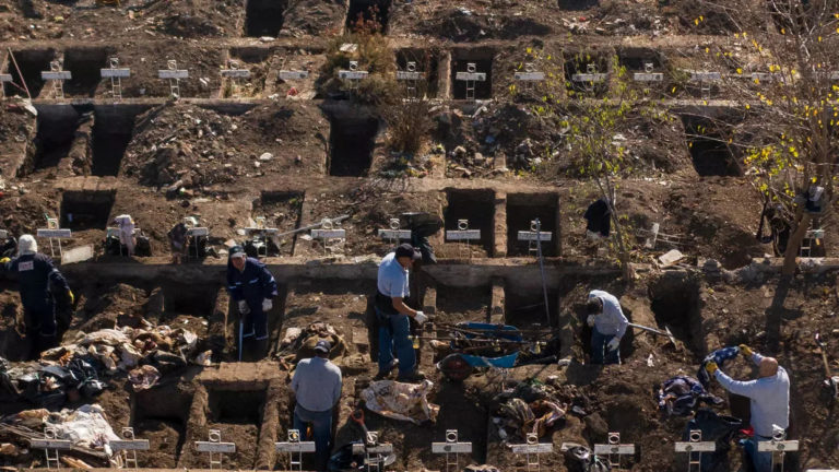 Director del Cementerio General confirma 2 mil tumbas preparadas por el coronavirus: “Ojalá no las usemos”