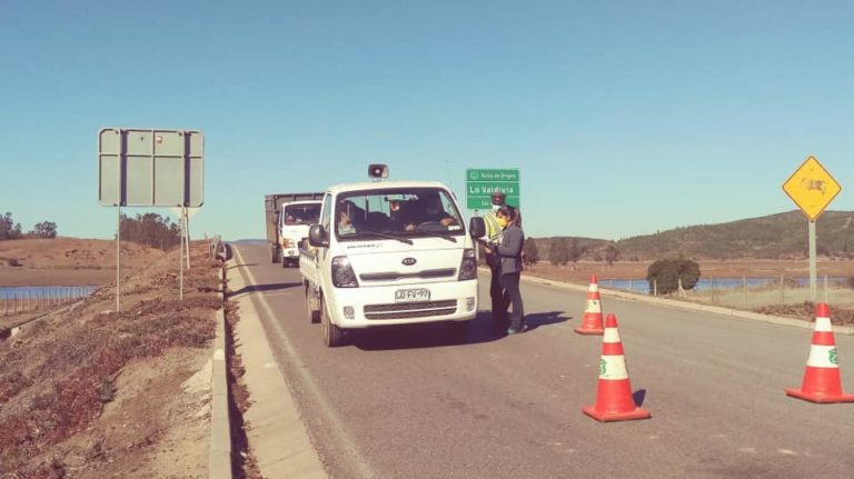 Vichuquén implementa controles de acceso para mantenerse sin casos de COVID-19