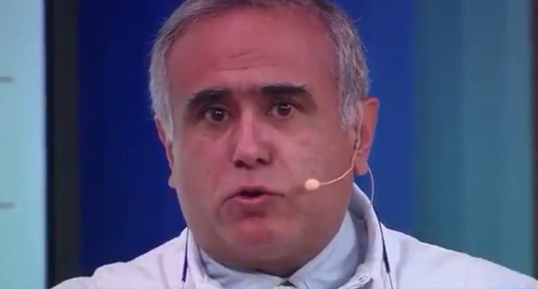 Doctor Ugarte se quiebra en vivo por aumento de contagios: "Quédense en su casa, esto es serio"
