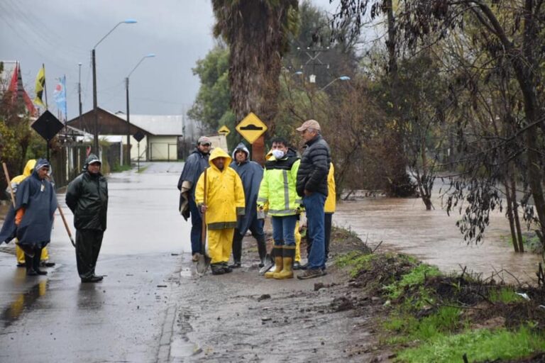 Poca limpieza de canales generó anegamientos e inundaciones en Sagrada Familia