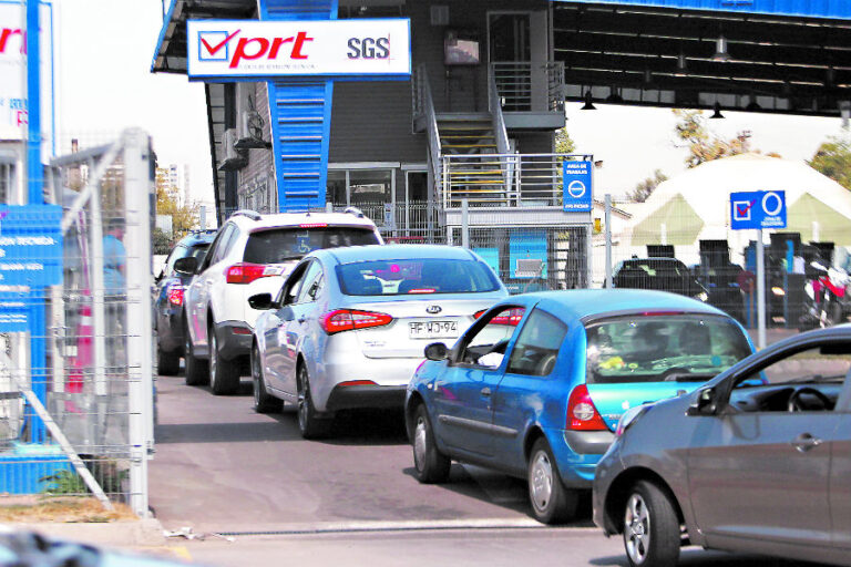 Municipios solicitan pagar permisos de circulación sin revisión técnica