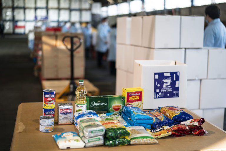 Gobierno explicó que instructivo para entrega de cajas de ayuda “sirvió de borrador” para la elaboración de nuevo protocolo