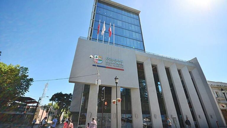 Confirman brote de Coronavirus en edificio de la Intendencia del Maule