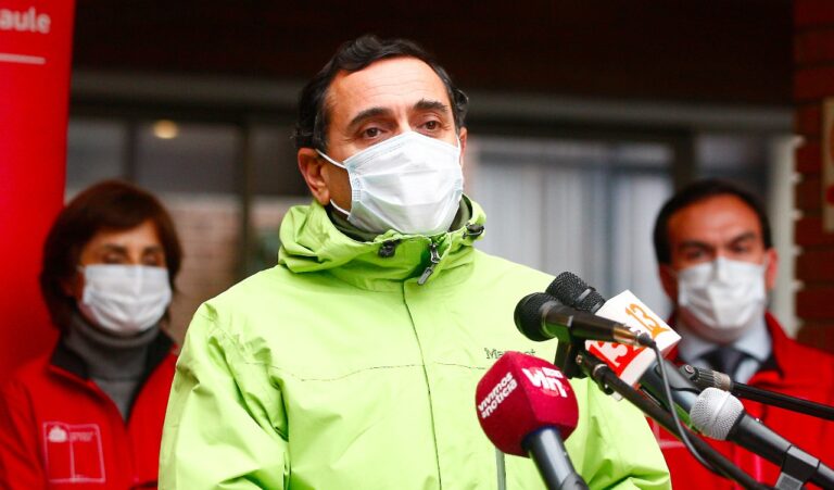 Alcalde de Curicó analizó prolongación de cuarentena