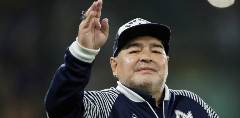 Murió el ex futbolista Diego Armando Maradona