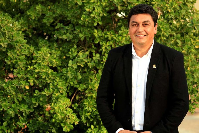 Confirman fallecimiento de alcalde de Tiltil Nelson Orellana: Había contraído coronavirus