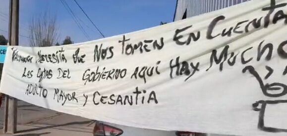 Alcalde Muñoz responde a bulliciosa y pacifica protesta de vecinos de Valvanera