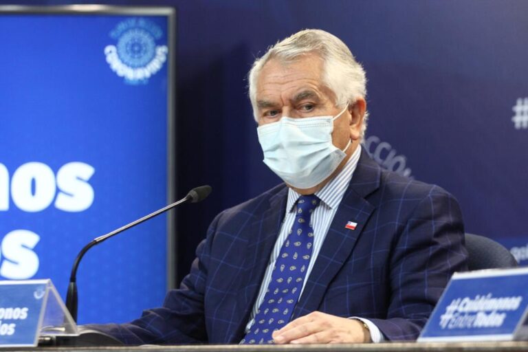 Ministro de Salud se reunió con alcaldes del Maule y anunció mesa social Covid para Provincia de Curicó