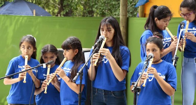 Fundación Arauco entregó reconocimiento a la Escuela Monterilla de Teno