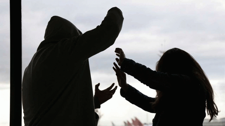 Formalizan a curicano por grave caso de violencia intrafamiliar