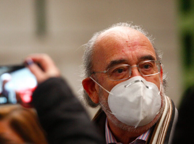 Enrique Bravo decidirá en los próximos días su opción para ser constituyente