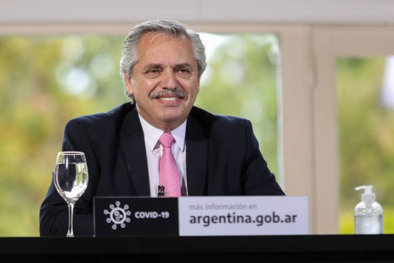 Argentina propone legislar impuesto a