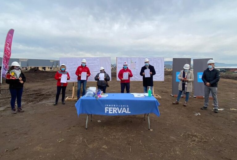 Minvu entregó terrenos para construcción de conjuntos habitacionales en Teno y Molina