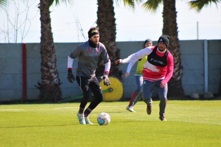 El 28 de agosto volvería el campeonato nacional