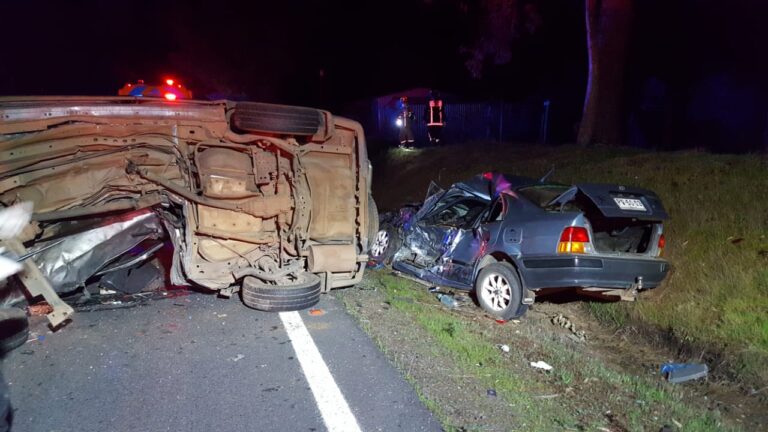 Tres personas murieron tras colisión en ruta que une a Cauquenes y Parral
