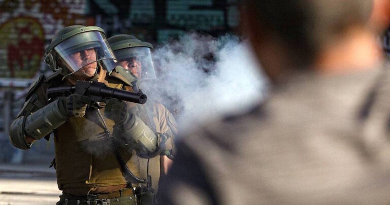 El lado oscuro de las dos policías ejemplares de Latinoamérica