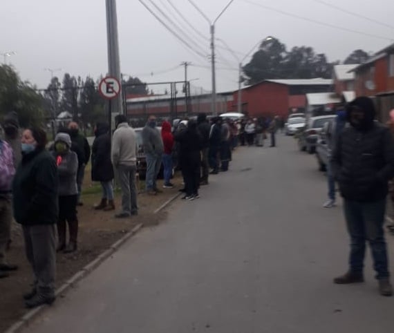 Denuncia por interminable fila en Registro Civil de Sarmiento