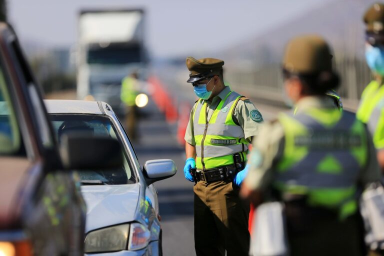Gobierno señala que Pase de Movilidad no sirve para cruzar cordón sanitario