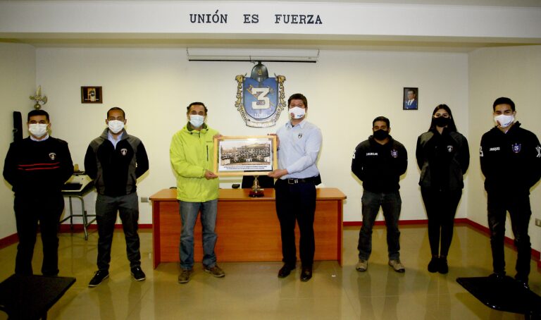 3ra. Compañía de Bomberos Sargento Aldea Curicó conmemoró su aniversario N° 132