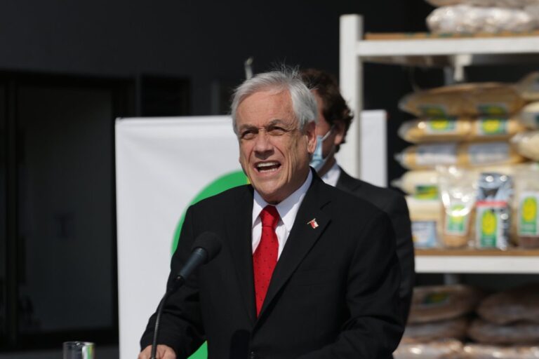 Presidente Piñera valoró acuerdo con gremio de camioneros: