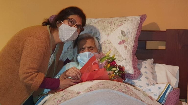 Vecina de población Sol de Septiembre de Curicó cumplió 100 años de vida