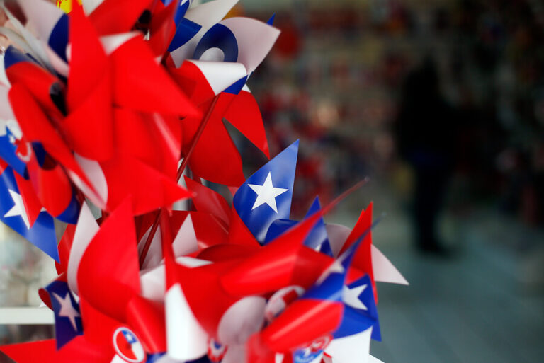 Gobierno permitirá pequeñas reuniones familiares para fiestas patrias
