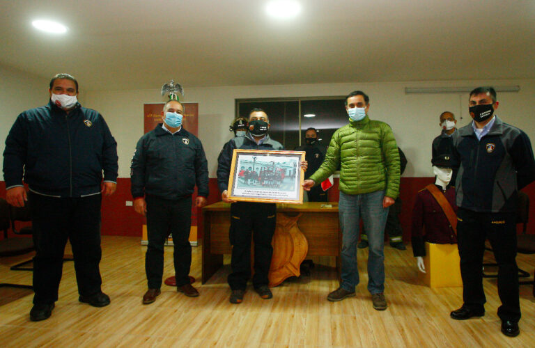 Cuarta Compañía de Bomberos Luis Cruz Martínez conmemoró sus 109 años