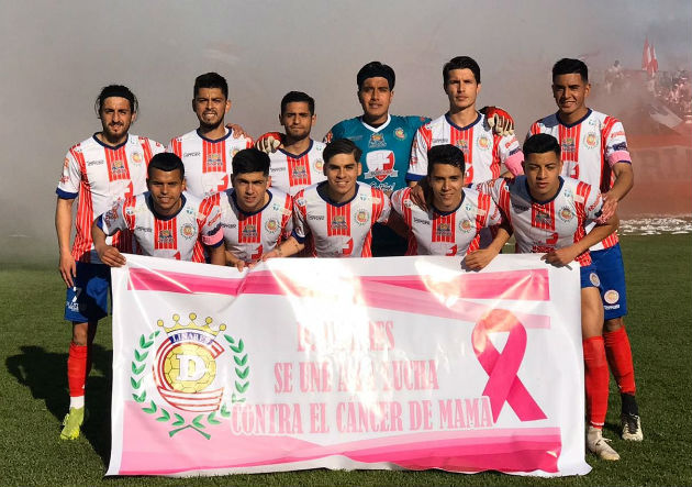 Jugadores de Deportes Linares denunciaron a su dirigencia por brote de coronavirus y negligencia en cuidados