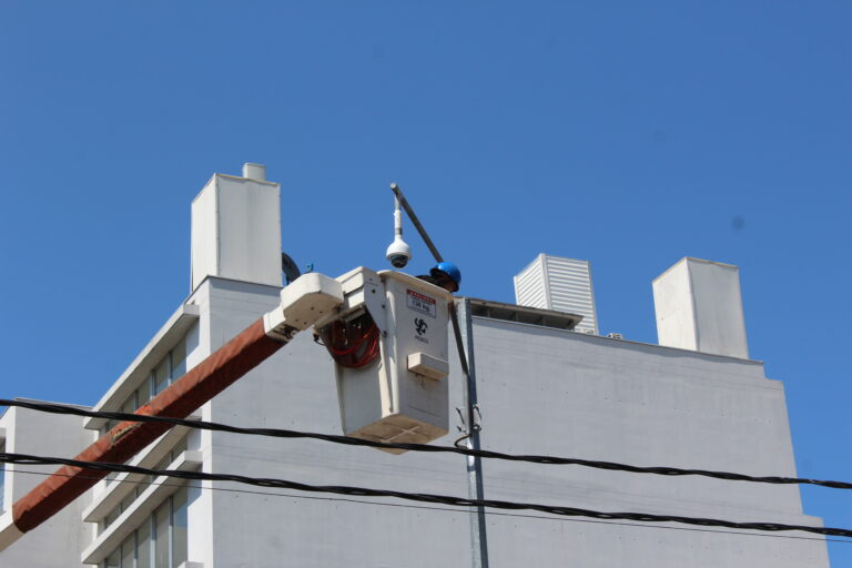 Municipalidad de Curicó sumó nuevas cámaras a sistema de televigilancia