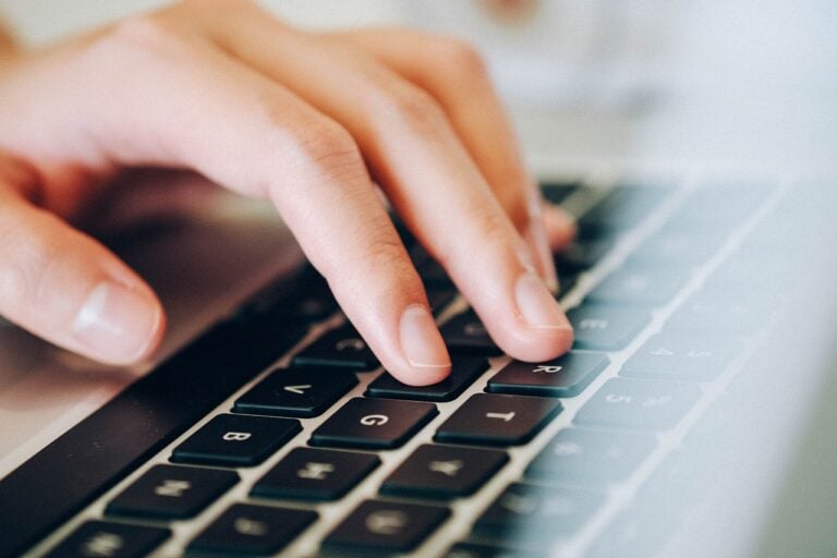 Las claves de un mayor despliegue de fibra óptica ante el creciente consumo de internet fija