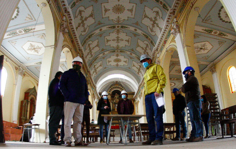 Comenzaron obras finales de reconstrucción en el Santuario del Carmen de Curicó