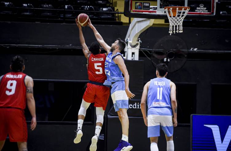 Chile cayó ante Argentina por las eliminatorias a la Americup FIBA