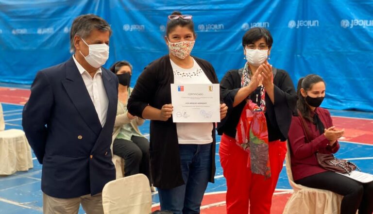 Municipio de Teno impulsó programa de capacitación en negocios a mujeres jefas de hogar