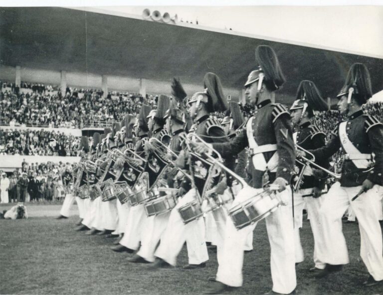 Hace 82 años: Rayén Quitral se lució en la inauguración del Estadio Nacional