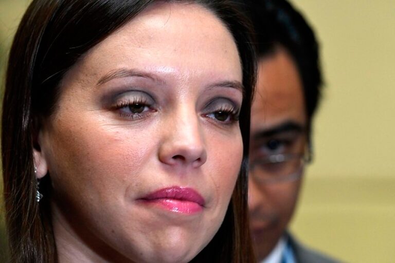 Diputada Camila Flores solicita al gobierno pagar bono COVID-19 a Carabineros y FF.AA.